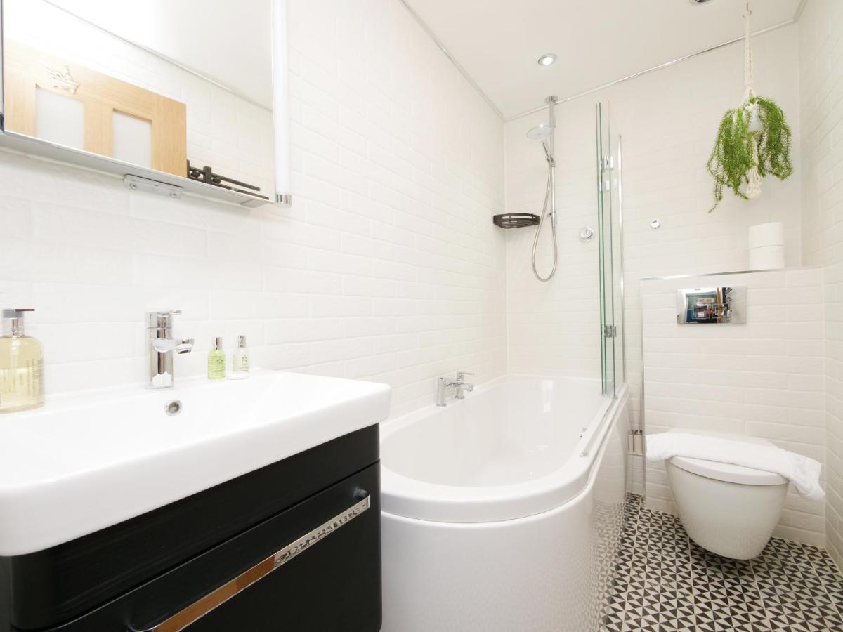 Forget-Me-Not House 3 Bed Home In York Centre - Free Parking Exterior photo